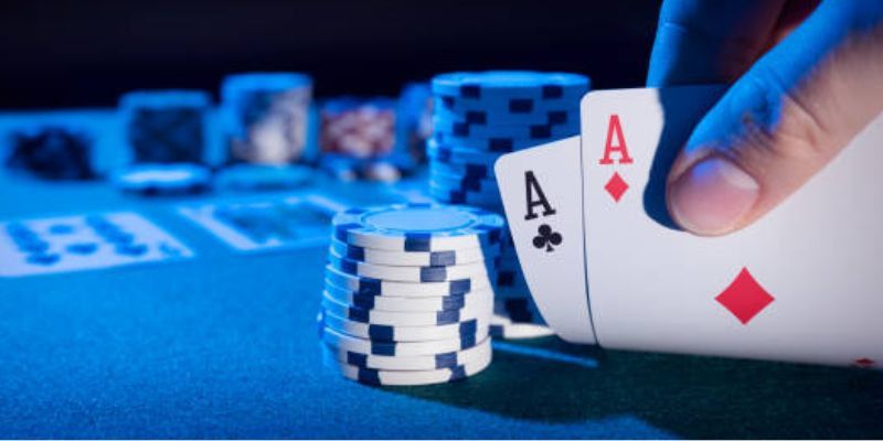 Kỹ năng đọc vị đối thủ là yếu tố không thể thiếu trong poker